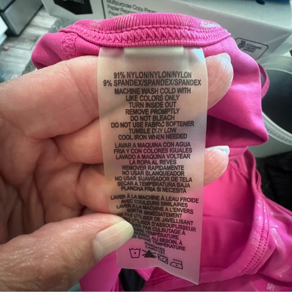 NWOT Calvin Klein Fuchsia Strappy Crop Top / Long Line / Sports Bra Yoga Gym - Picture 7 of 8